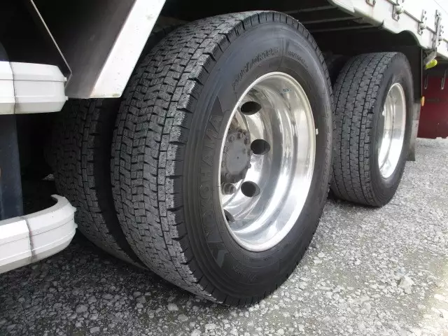 平成28年03月中古大型アルミバン・ウィングいすゞギガの画像12