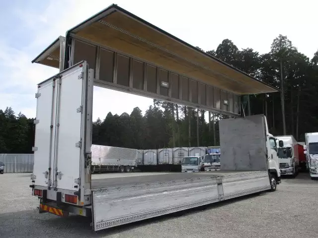 平成28年03月中古大型アルミバン・ウィングいすゞギガの画像28