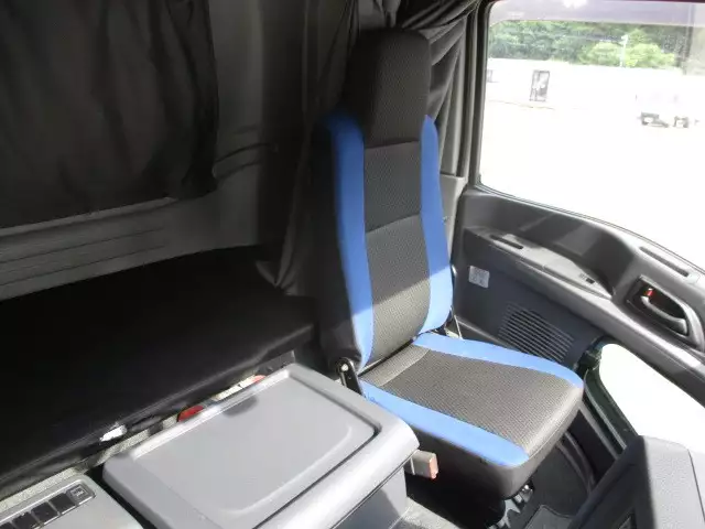 平成28年03月中古大型アルミバン・ウィングいすゞギガの画像52