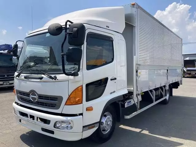 平成26年02月中古中型アルミバン・ウィング日野日野の画像1