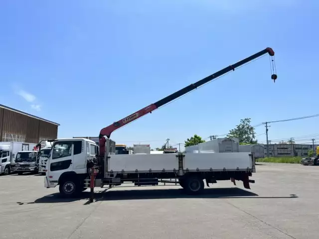 平成26年03月中古増トン日産UDコンドルの画像2