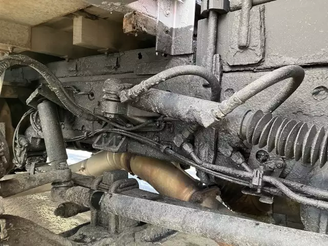 平成26年03月中古大型クレーン付日産UDクオンの画像25