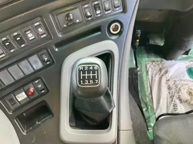 平成26年03月中古大型クレーン付日産UDクオンの画像36