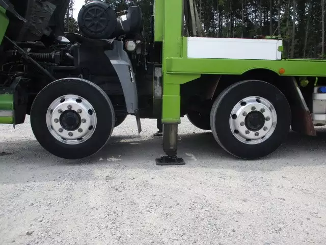 平成23年02月中古大型日産UDクオンの画像18