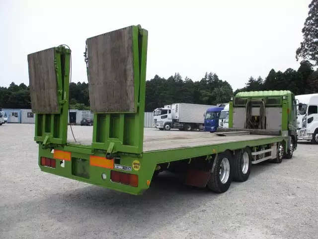 平成23年02月中古大型日産UDクオンの画像5