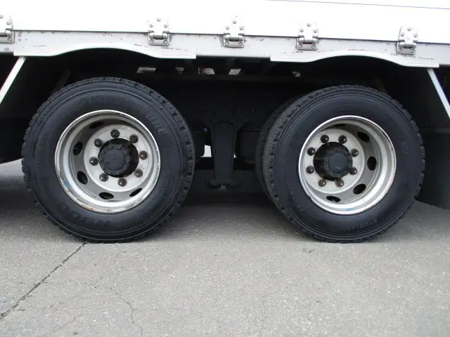 H31年 いすゞ 4軸低床ウィング エアサス 積載:13800㎏ 距離:33.7万㎞ 380馬力 MT7速の画像14