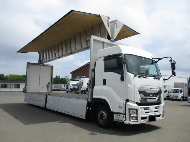 H31年 いすゞ 4軸低床ウィング エアサス 積載:13800㎏ 距離:33.7万㎞ 380馬力 MT7速の画像29