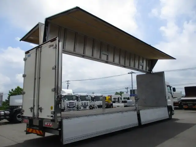 H31年 いすゞ 4軸低床ウィング エアサス 積載:13800㎏ 距離:33.7万㎞ 380馬力 MT7速の画像30