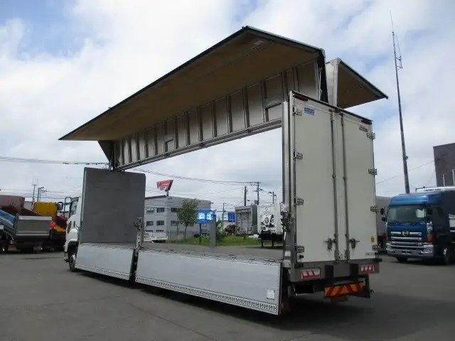 H31年 いすゞ 4軸低床ウィング エアサス 積載:13800㎏ 距離:33.7万㎞ 380馬力 MT7速の画像31