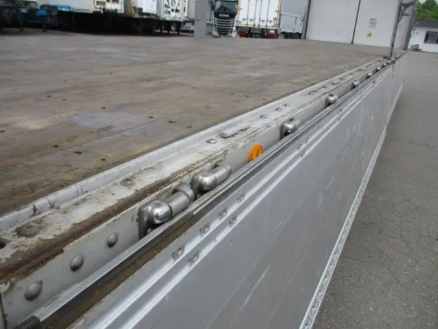 H31年 いすゞ 4軸低床ウィング エアサス 積載:13800㎏ 距離:33.7万㎞ 380馬力 MT7速の画像32