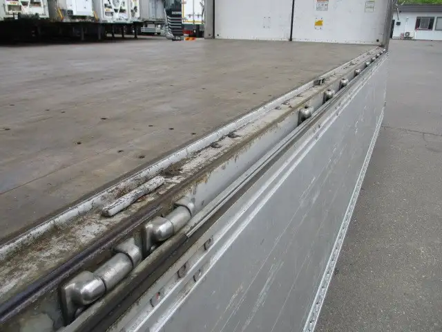 H31年 いすゞ 4軸低床ウィング エアサス 積載:13800㎏ 距離:33.7万㎞ 380馬力 MT7速の画像33