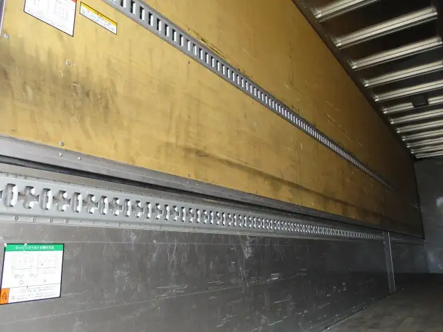 H31年 いすゞ 4軸低床ウィング エアサス 積載:13800㎏ 距離:33.7万㎞ 380馬力 MT7速の画像41