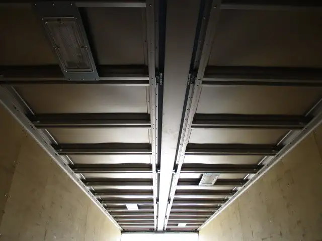 H31年 いすゞ 4軸低床ウィング エアサス 積載:13800㎏ 距離:33.7万㎞ 380馬力 MT7速の画像44