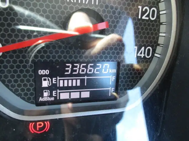 H31年 いすゞ 4軸低床ウィング エアサス 積載:13800㎏ 距離:33.7万㎞ 380馬力 MT7速の画像52