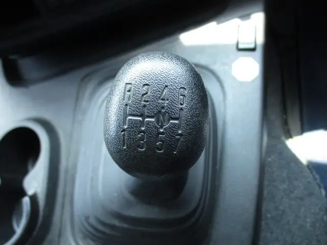 H31年 いすゞ 4軸低床ウィング エアサス 積載:13800㎏ 距離:33.7万㎞ 380馬力 MT7速の画像54