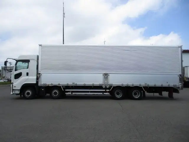 H31年 いすゞ 4軸低床ウィング エアサス 積載:13800㎏ 距離:33.7万㎞ 380馬力 MT7速の画像8