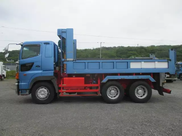 平成27年09月中古大型日野プロフィアの画像8