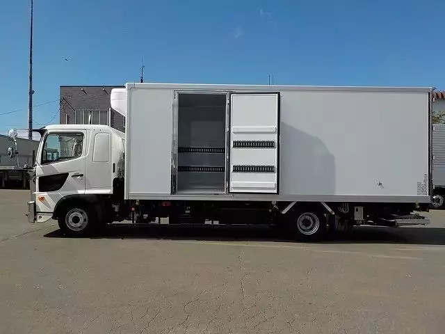 令和03年12月中古中型冷凍バン・ウィング日野日野の画像8