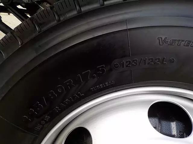 令和03年12月中古中型冷凍バン・ウィング日野日野の画像26