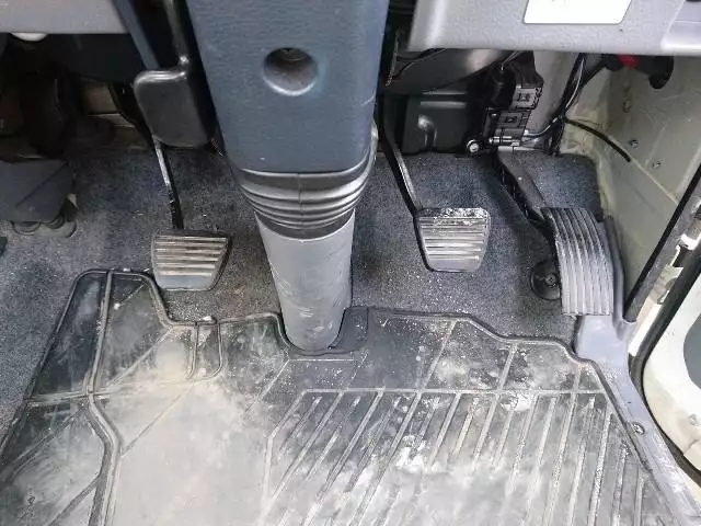 平成23年09月中古小型三菱ふそう三菱の画像35