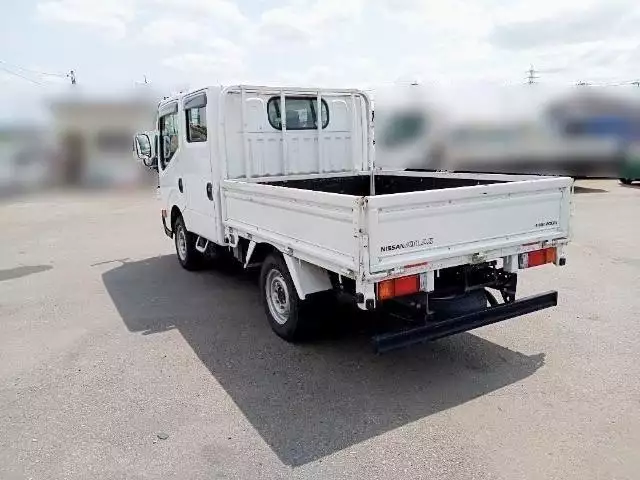 平成29年06月中古小型日産ニッサンの画像4