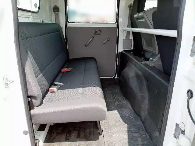 平成29年06月中古小型日産ニッサンの画像35