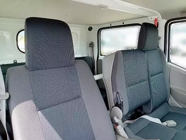 平成29年06月中古小型日産ニッサンの画像36