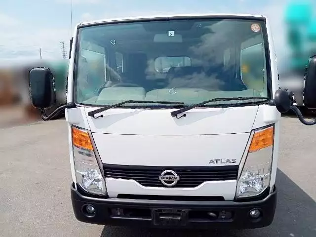 平成29年06月中古小型日産ニッサンの画像9