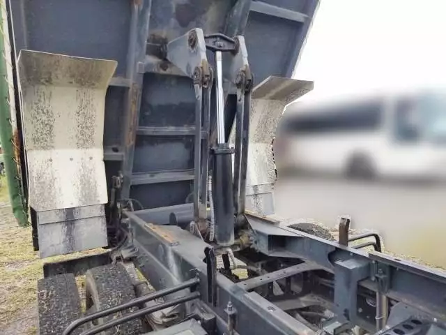 平成24年12月中古中型日野レンジャーの画像22