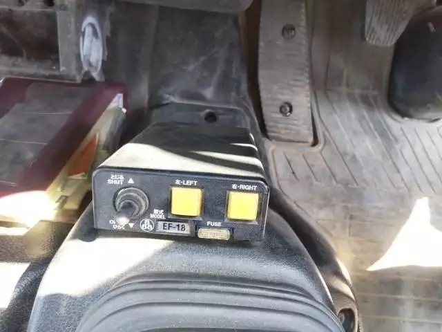 平成24年12月中古中型日野レンジャーの画像40