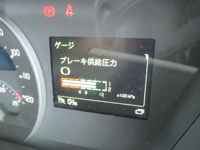 令和01年/平成31年11月中古大型トラクタヘッドボルボトラックの画像47