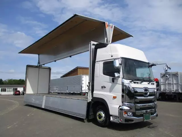 令和03年01月中古大型アルミバン・ウィング日野プロフィアの画像25