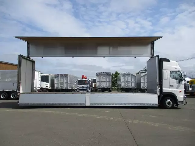令和03年01月中古大型アルミバン・ウィング日野プロフィアの画像26
