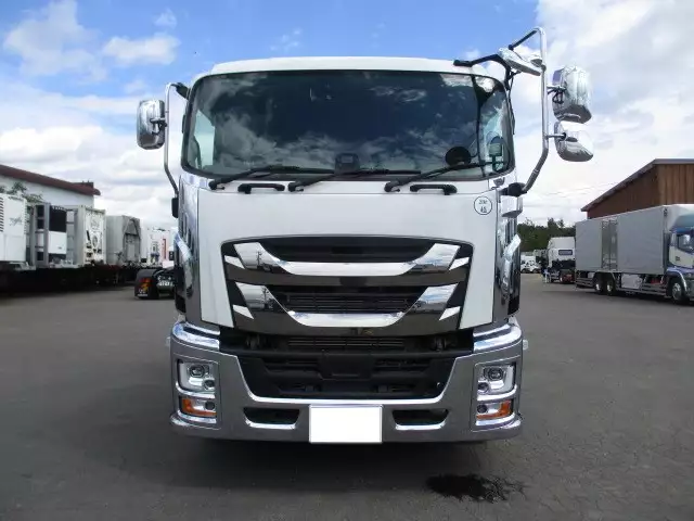 令和03年03月中古大型いすゞギガの画像2