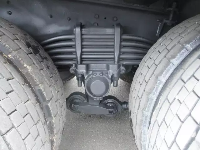 令和03年03月中古大型いすゞギガの画像14