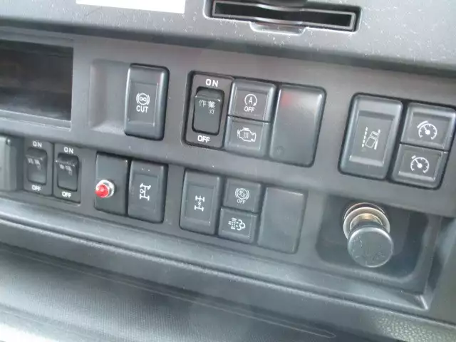 令和03年03月中古大型いすゞギガの画像53