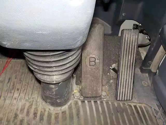 平成26年11月中古大型トラクタヘッド三菱ふそう三菱の画像36