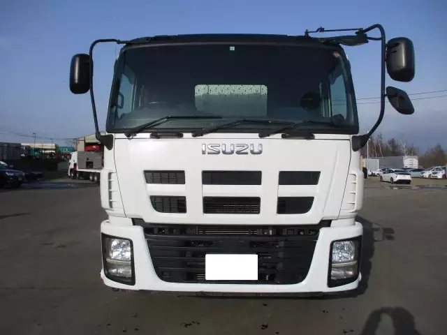 平成26年12月中古大型ダンプいすゞギガの画像2