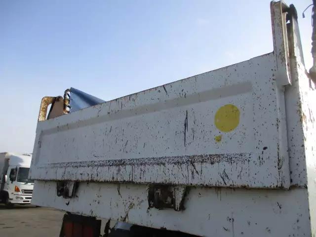 平成26年12月中古大型ダンプいすゞギガの画像17