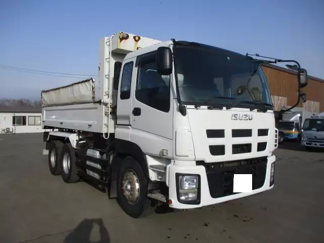 平成26年12月中古大型ダンプいすゞギガの画像3