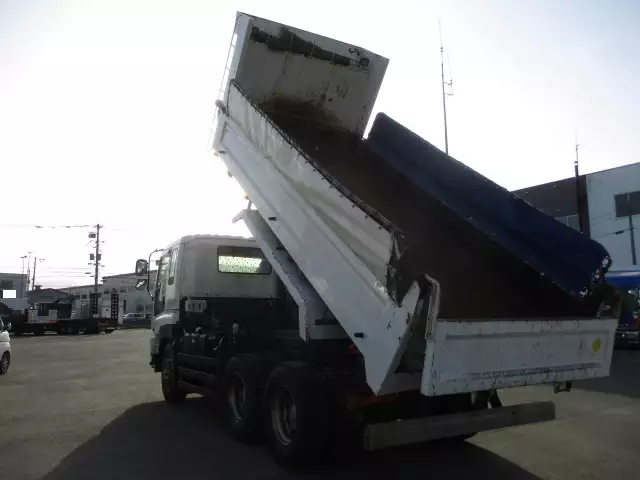 平成26年12月中古大型ダンプいすゞギガの画像29