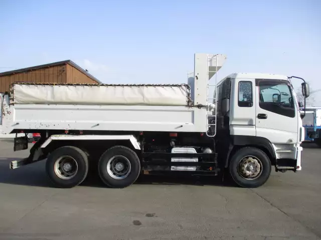 平成26年12月中古大型ダンプいすゞギガの画像5