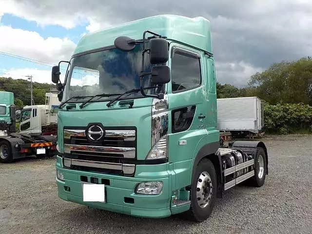 平成25年12月中古大型トラクタヘッド日野日野の画像1