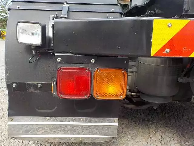 平成25年12月中古大型トラクタヘッド日野日野の画像20