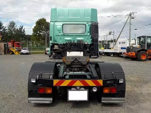 平成25年12月中古大型トラクタヘッド日野日野の画像4