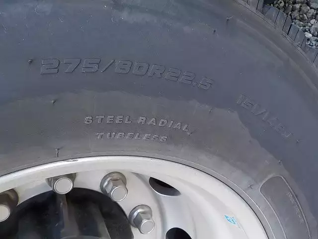 平成25年12月中古大型トラクタヘッド日野日野の画像12