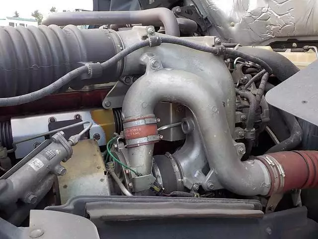 平成25年12月中古大型トラクタヘッド日野日野の画像29