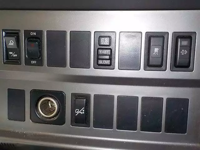 平成25年12月中古大型トラクタヘッド日野日野の画像38