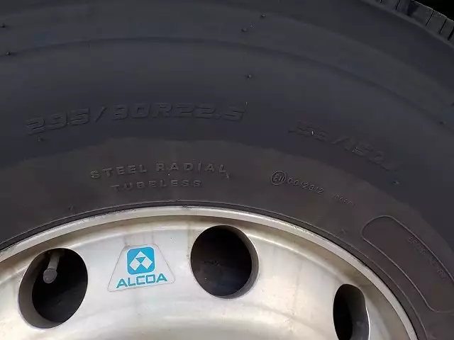 平成25年12月中古大型トラクタヘッド日野日野の画像10