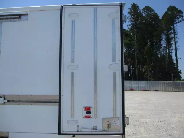 平成29年09月中古小型冷凍バン・ウィング日野デュトロの画像27